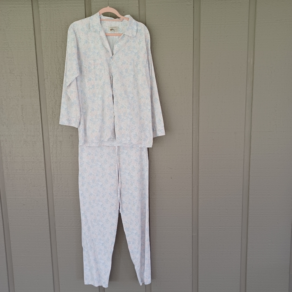 Clonhadas Floral Cotton Pajamas Set Size M Women Cottage Long Sleeve Pocket